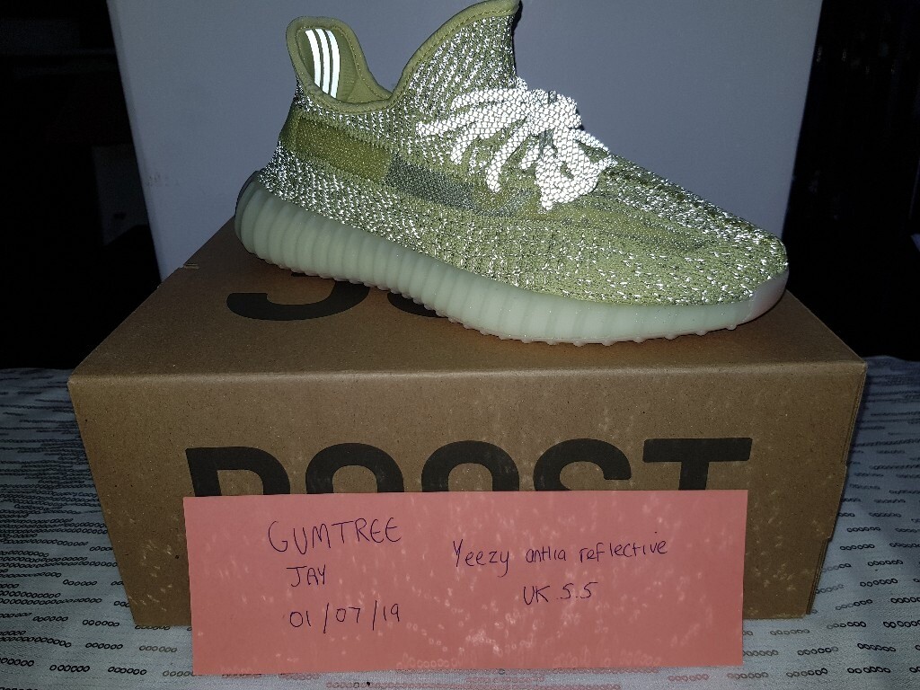 YEEZY BOOST 350 V2 STATIC NON REFLECTIVE Depop